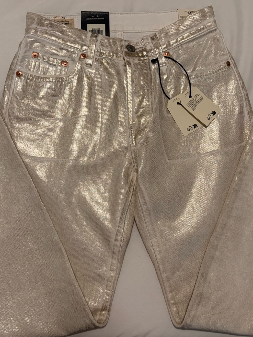 Levi's Women's Coated White Pearl 501 90’s Jeans 24x30 - New with tags